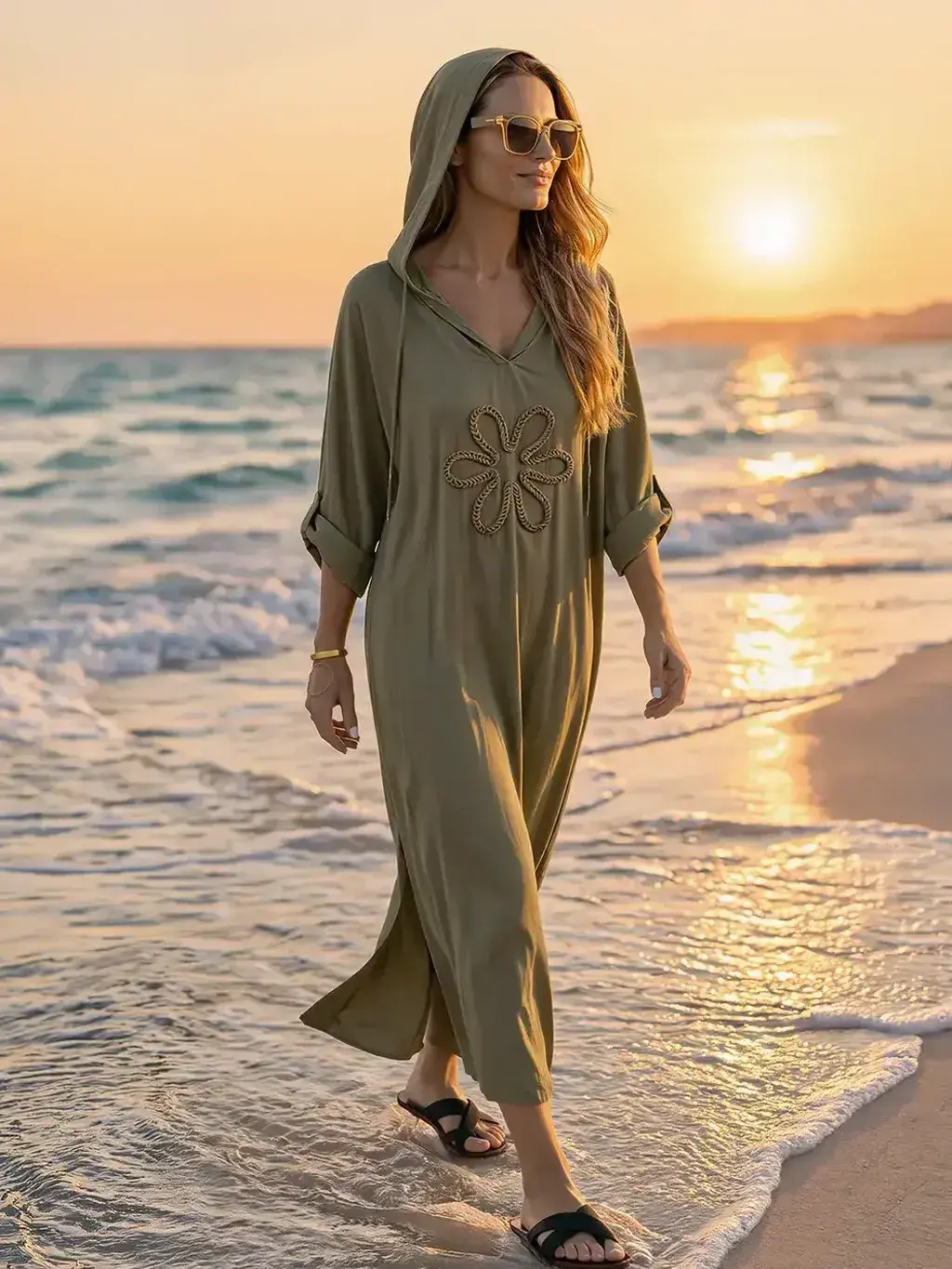Túnica Italiana Oliva de Glam Ragazza junto al mar